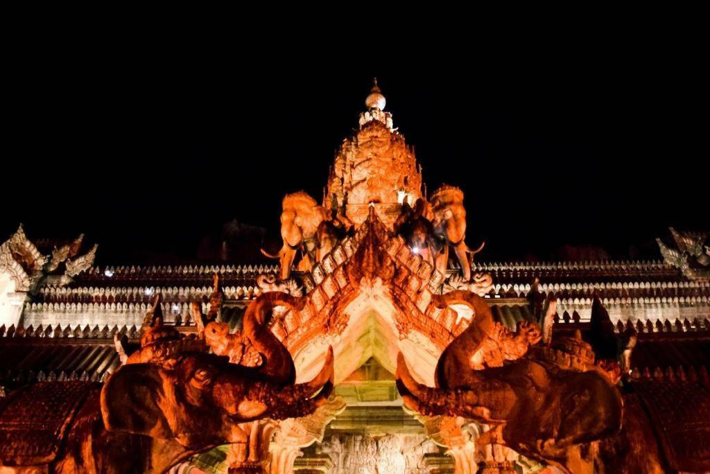 Art Patong Residence エクステリア 写真
